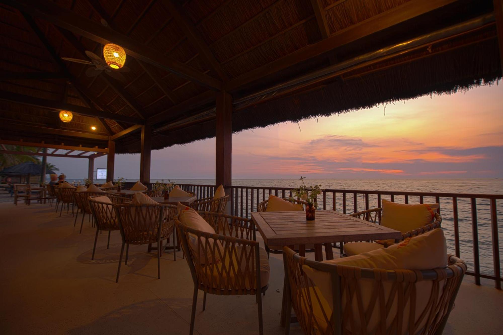 Famiana Resort & Spa - Breakfast Is Served As Brunch 6Am30 To 1Pm Фу Куок Екстериор снимка